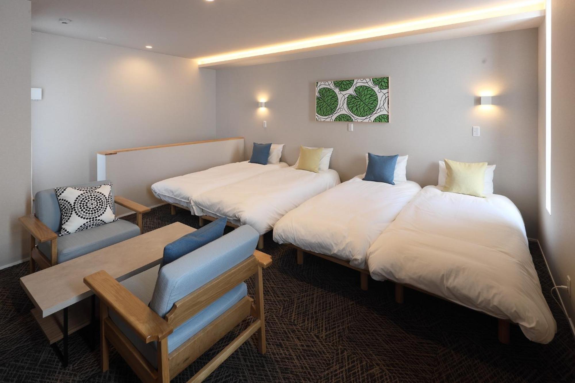Apartment - - Vacation 18511